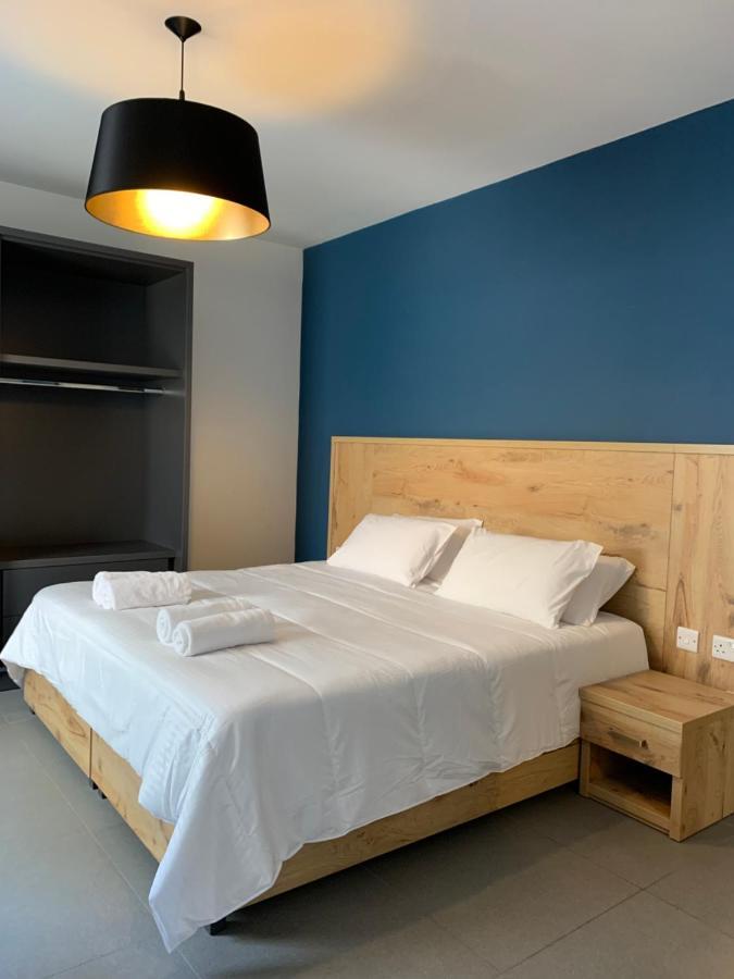 Village Point Apartments Sliema Ngoại thất bức ảnh